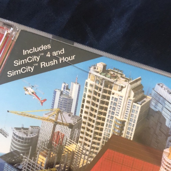 SimCity 4 Computer Game - Picture 2 of 6